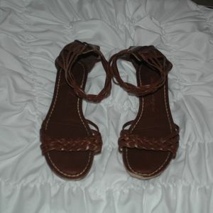 super cute America Eagle sandals